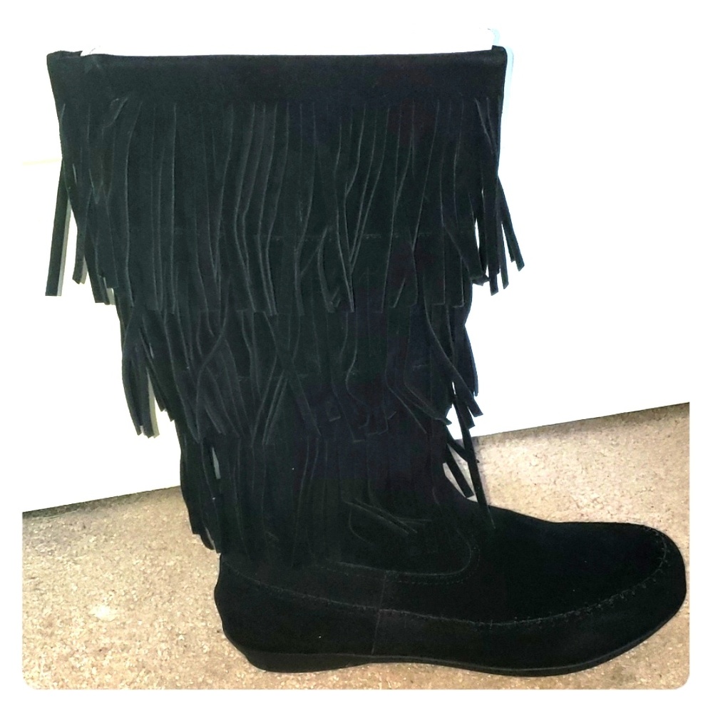 Fringe mid calf boots
